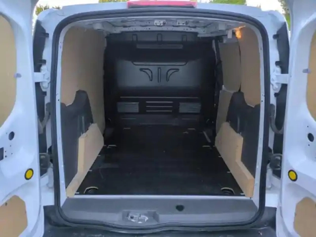 Ford Transit Connect l1 1.0e 100ch e85 trend — photo 11