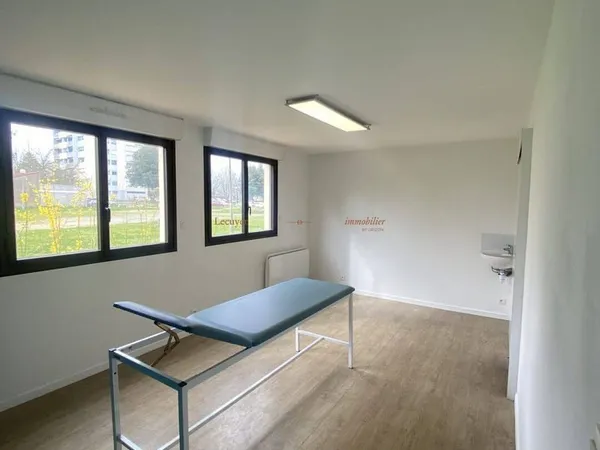 Bureaux 96 m²