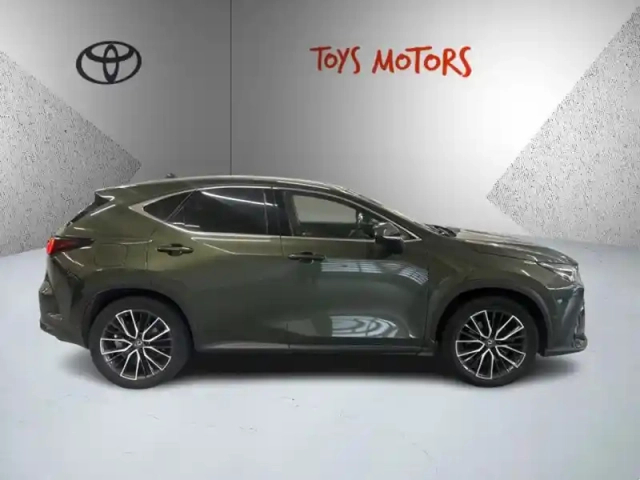 Lexus Nx 450h+ 4wd executive — photo 6