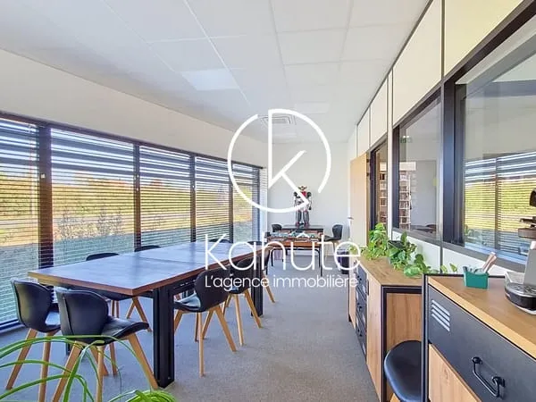 Bureau climatisé de 40m², dont 30m² + 12m², Marcy-l'étoile, Sainte Consorce