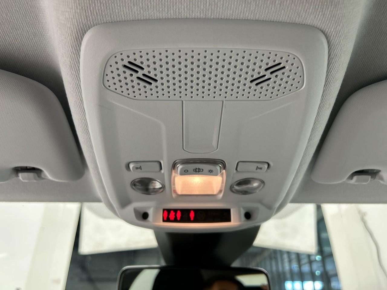 Peugeot 208 puretech 100 s&s bvm6 style — photo 29