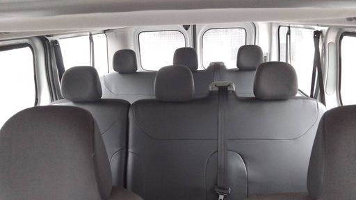 Renault Trafic Passenger L2 H1 2.0 dCI 115 - Expression – 2013 – 102821 km – Diesel – Boîte Manuelle — photo 1