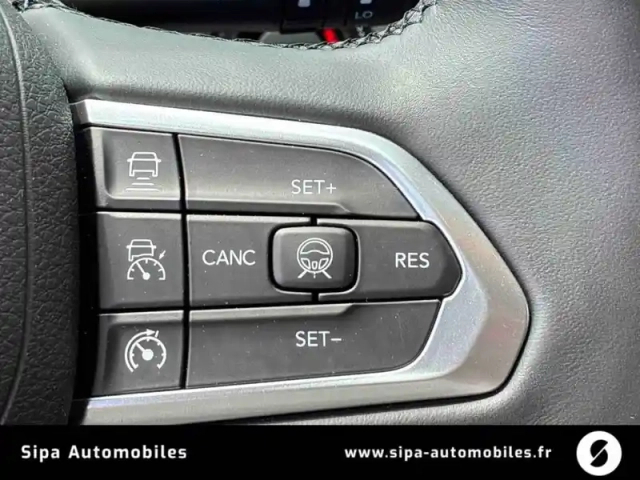 Jeep Compass 1.3 phev t4 190 ch 4xe eawd — photo 31