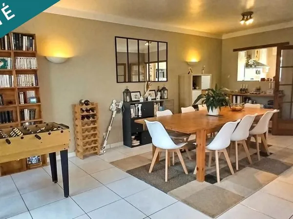 Maison 6 pièces 174 m²