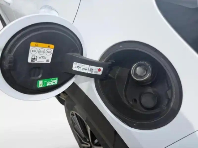 Ford Puma 1.0 flexifuel 125ch s&amp;s mhev titanium — photo 10