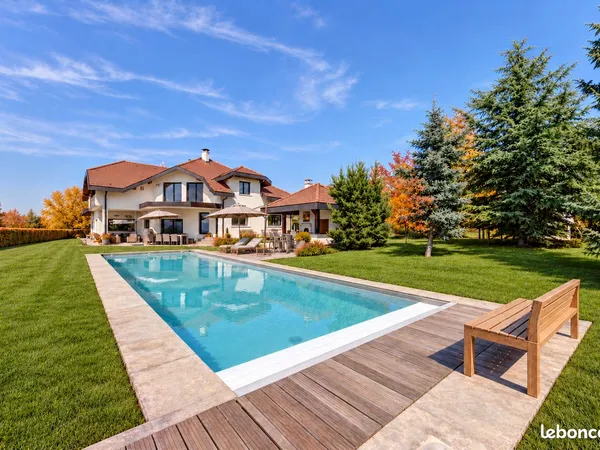 Propriété 10 pièces 400 m²