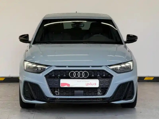 Audi A1 sportback 35 tfsi 150 ch s tronic 7 — photo 5