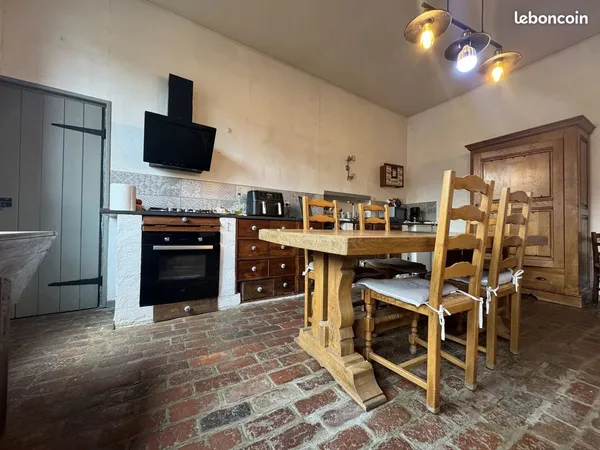 Maison 5 pièces 146 m²