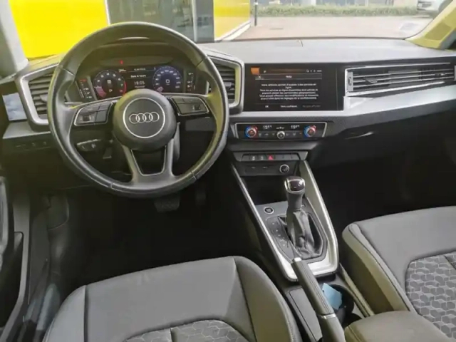 Audi A1 25 tfsi advanced 1.0 tfsi 95 c — photo 9