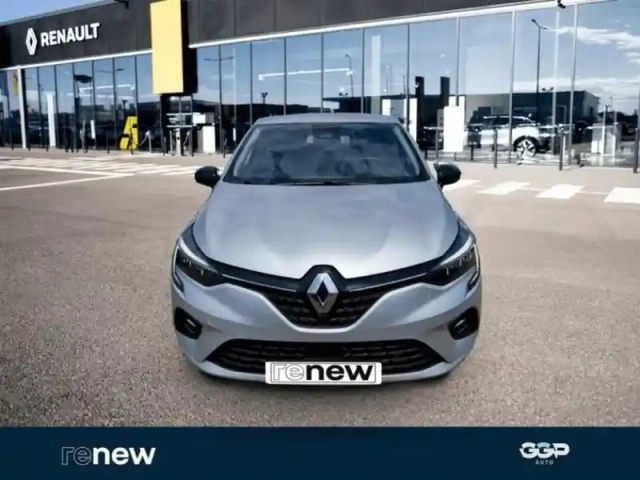Renault Clio 1.5 blue dci 100ch evolution — photo 4