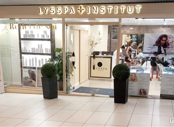 Salon de coiffure et institut au coeur de Cannes