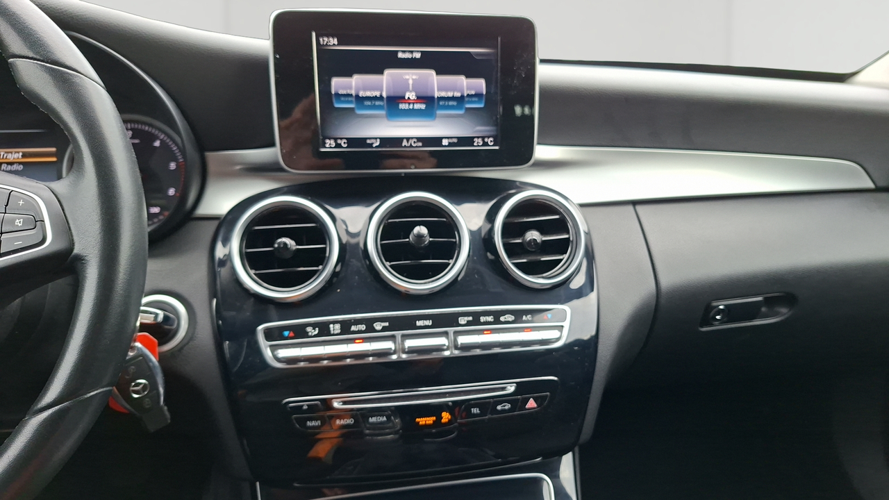 Mercedes Classe C Break 180 d — photo 11