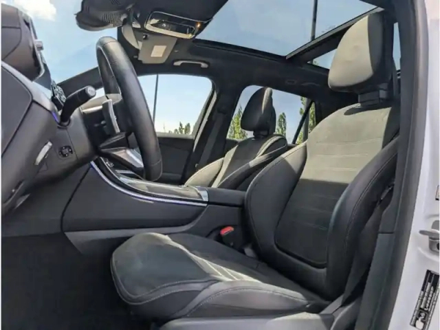 Mercedes Glc 300 de 4matic — photo 18