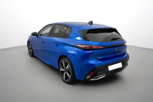 Peugeot 308 phev 180 e-eat8 — photo 4