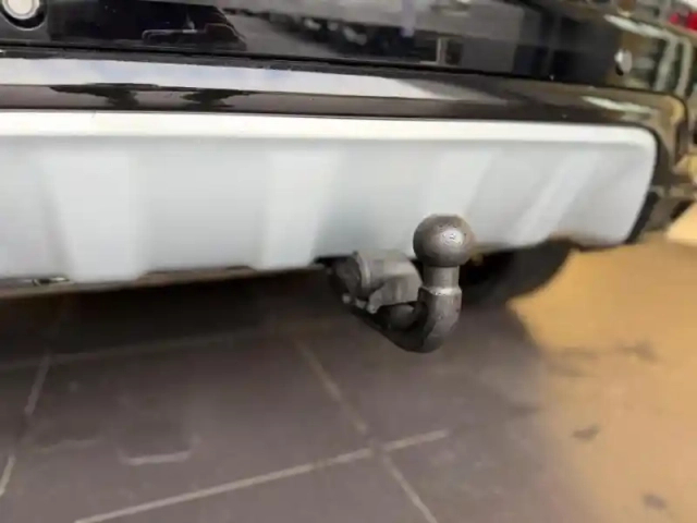 Land Rover Discovery Sport 1.5 p300e 309ch dynamic se — photo 10