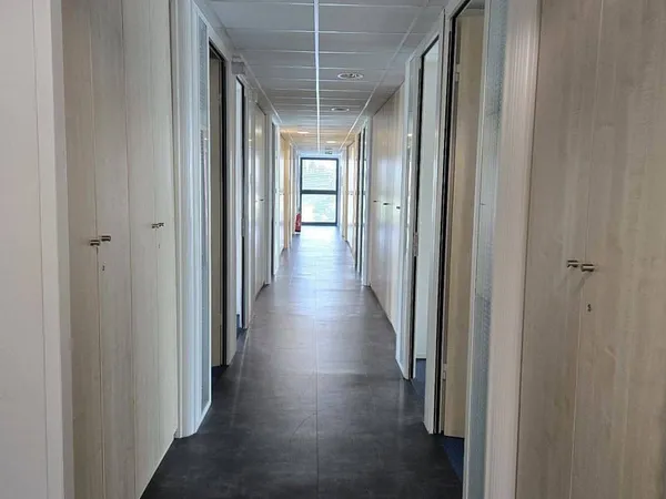 Bureaux 480 m²