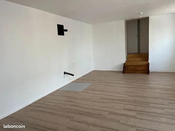 Loue Maison F4