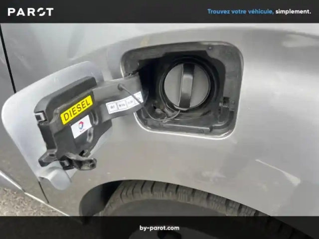 Peugeot Expert fourgon fg standard 2.0 bluehdi 180ch s&amp;s cabine approfondie fixe asphalt eat8 — photo 15