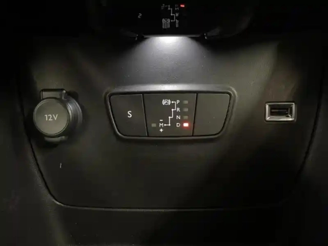 Citroën C3 Aircross 1.2 puretech 130ch s&amp;s max automatique — photo 13