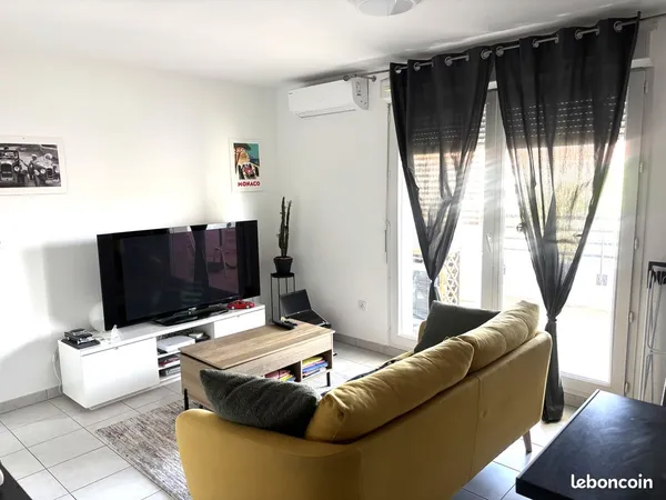 Appartement de type 3 superficie 53 m² + parking privatif