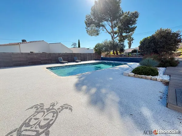 Maison 6 pièces 195 m²