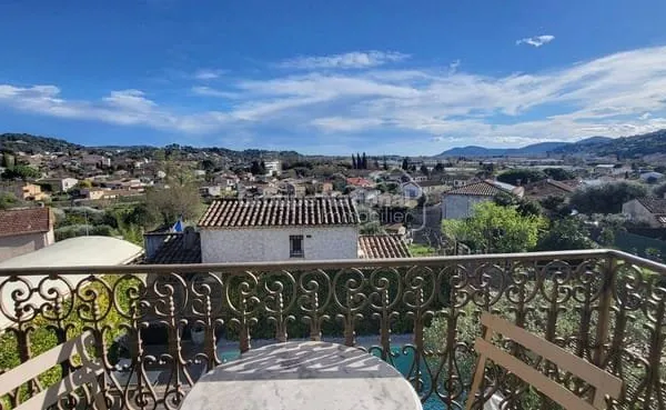 Maison 4 pièces 155 m²