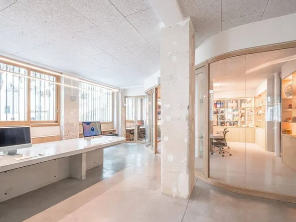 Bureaux 139 m²
