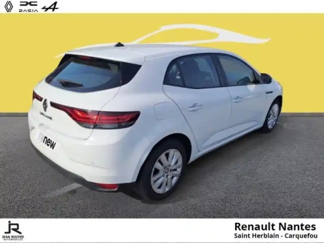 Renault Megane 1.5 blue dci 115ch business edc boite auto — photo 7