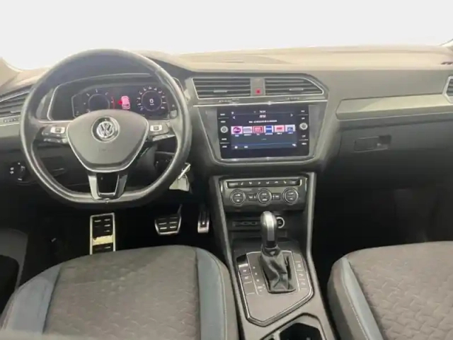 Volkswagen Tiguan 2.0 tdi 150ch iq.drive dsg7 euro6d-t — photo 13