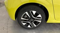 Peugeot 208 1.2 100ch S&S Allure — photo 22