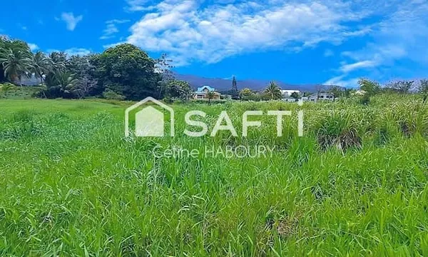 Terrain 1353 m²