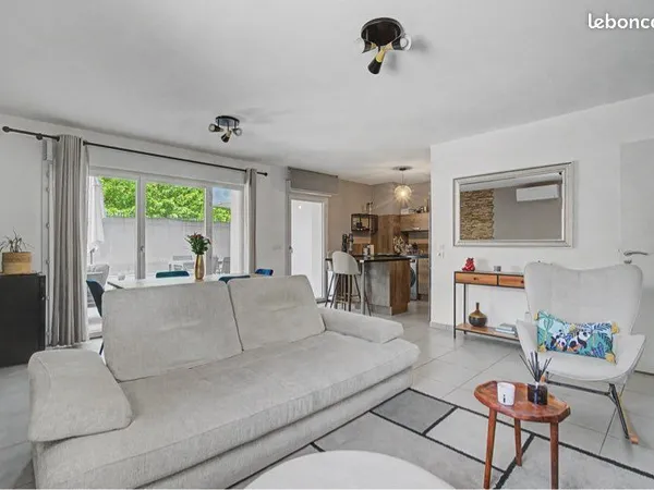 LA MOTTE-SERVOLEX | T3 de 66 m² avec terrasse de 96 m²