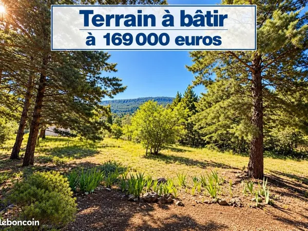 Terrain 900 m² Plan D Aups Sainte Baume