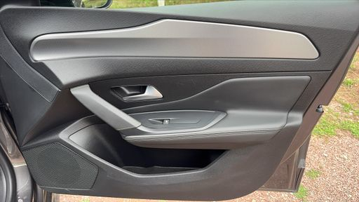 Peugeot 308 SW 1.2 PureTech 130 EAT8 - GT – 2023 – 52676 km – Essence – Boîte Automatique — photo 26