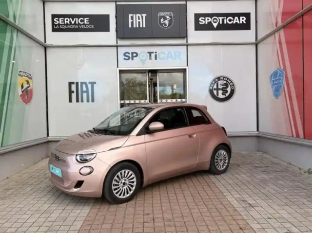 Fiat 500 e 118ch my23 — photo 1