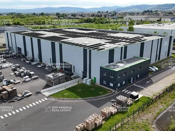 Local d'activité 6200 m²