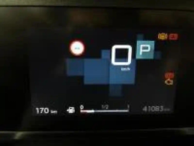 Citroën C4 puretech 130ch s&amp;s c-series eat8 — photo 11