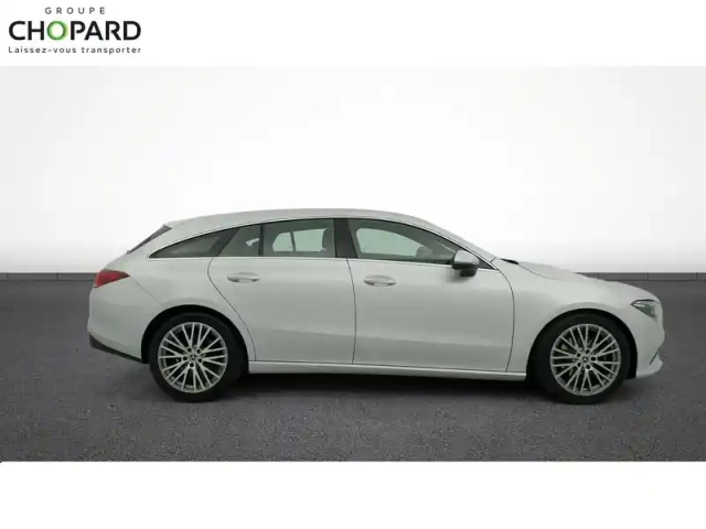 Mercedes Cla shooting brake 180 d 8g-dct — photo 10