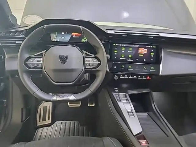 Peugeot 308 sw puretech 130ch s&amp;s eat8 — photo 11
