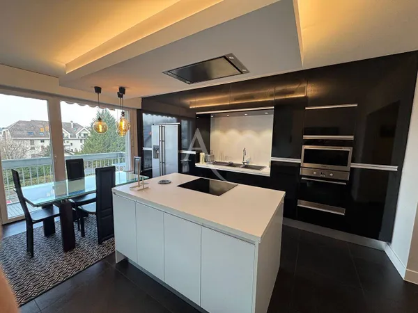 Appartement 4 pièces 96 m²