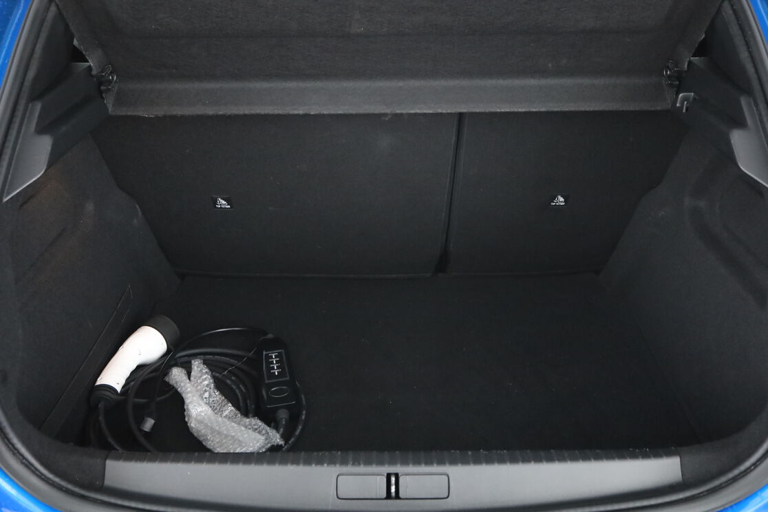 Peugeot 208 Electrique 50 kWh GT — photo 16