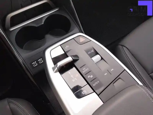 Bmw Serie 2 active tourer 220i 170 ch dkg7 — photo 10