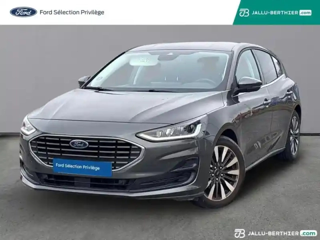 Ford Focus 1.0 flexifuel mhev 125ch titanium design — photo 1