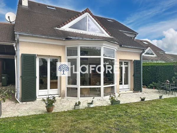 Maison 6 pièces 168 m²