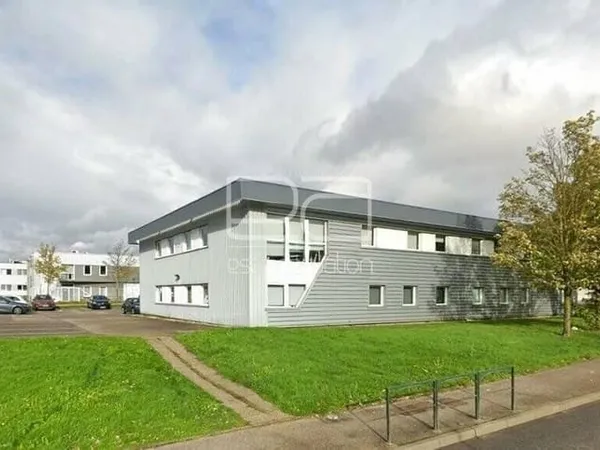 Bureaux 500 m²