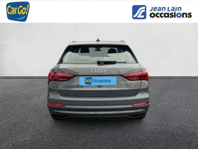 Audi Q3 35 tdi 150 ch s tronic 7 — photo 8