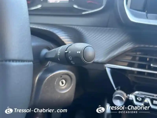 Peugeot 208 puretech 75 s&amp;s bvm5 style — photo 18