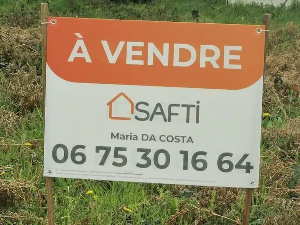 Terrain 965 m²