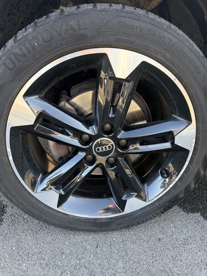 Audi Q2 35 TFSI 150 S tronic 7 — photo 28