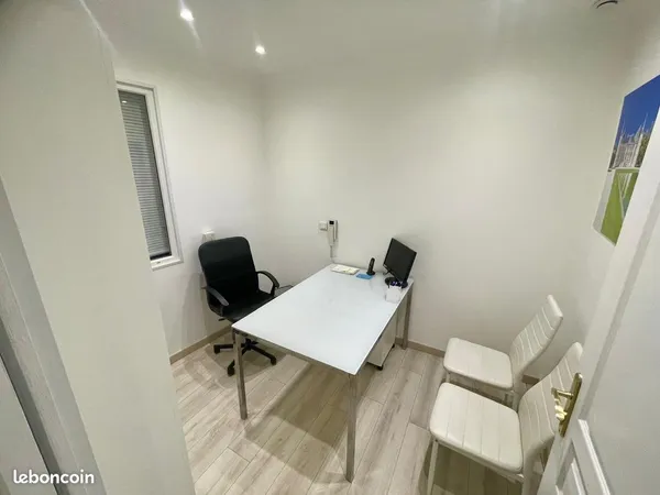 Un bureau 9m2 Bordeaux Victoire